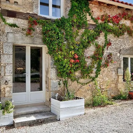 Maison D'Amis Des Hirondelles Lempzours Exterior foto
