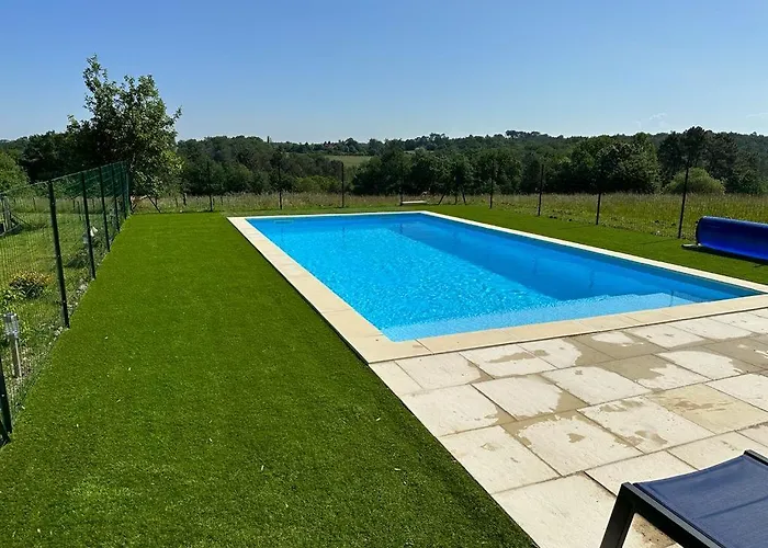 Maison D\'Amis Des Hirondelles